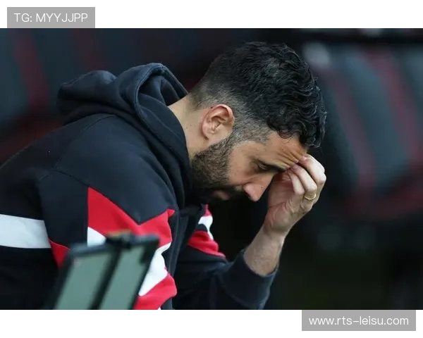 从三度领先到惨遭绝平，曼联防线漏洞成伯恩茅斯狂欢背景板